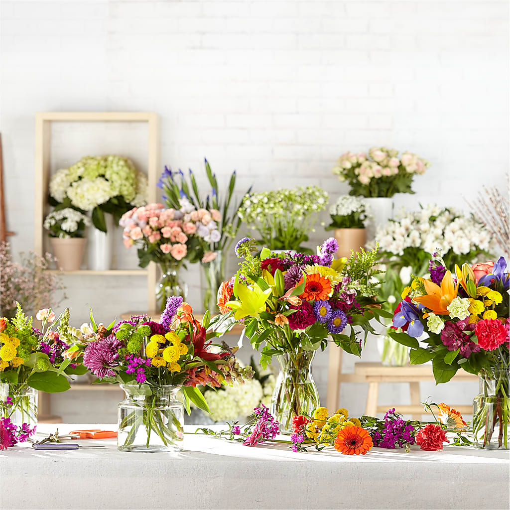 Bold & Bright – A Florist Original – Sayla Flowers, Los Angeles CA