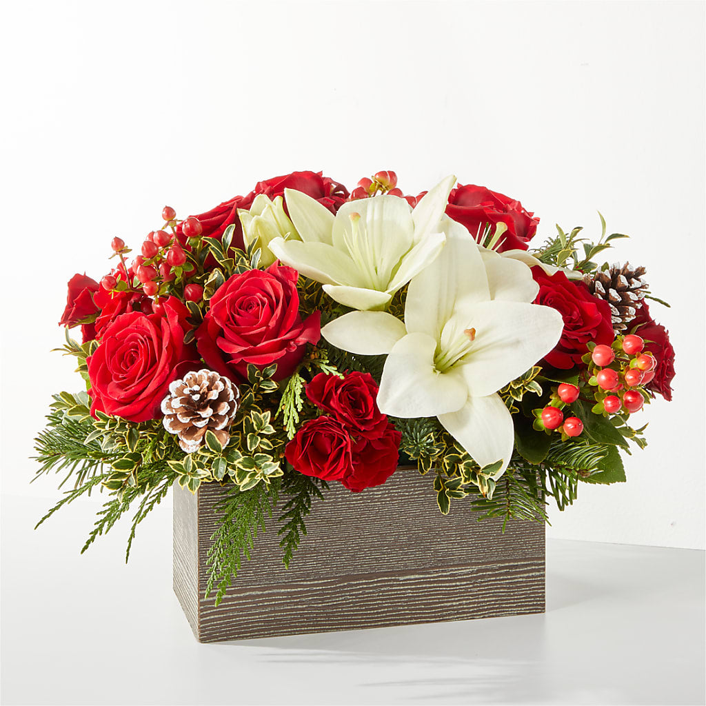 Snowy Wonderland Bouquet – Sayla Flowers, Los Angeles CA