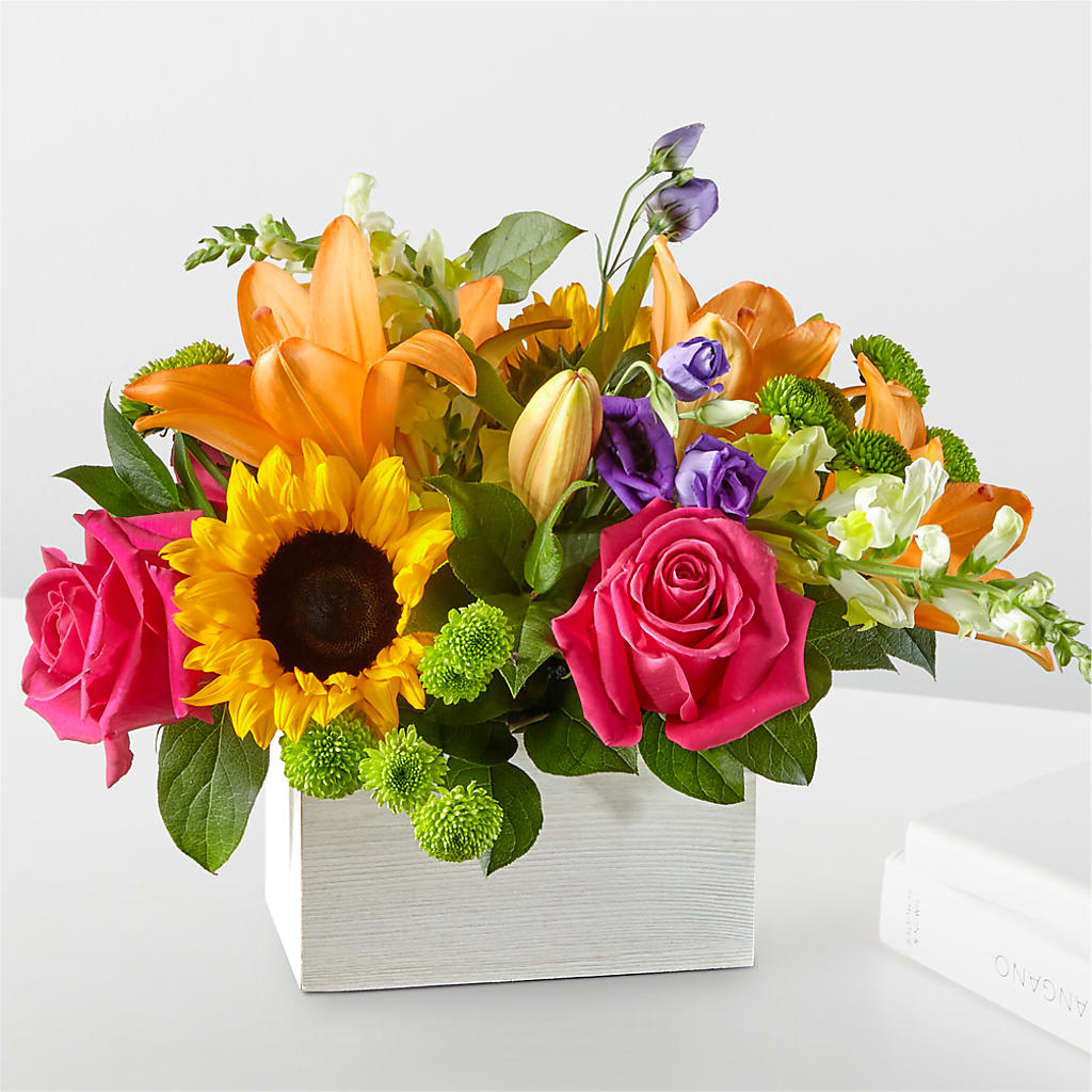 Best Day Box Bouquet – Sayla Flowers, Los Angeles CA