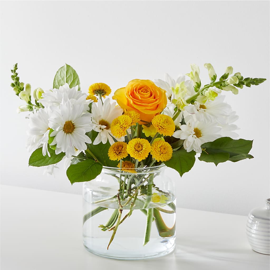 Sun Salutation Bouquet – Sayla Flowers, Los Angeles CA