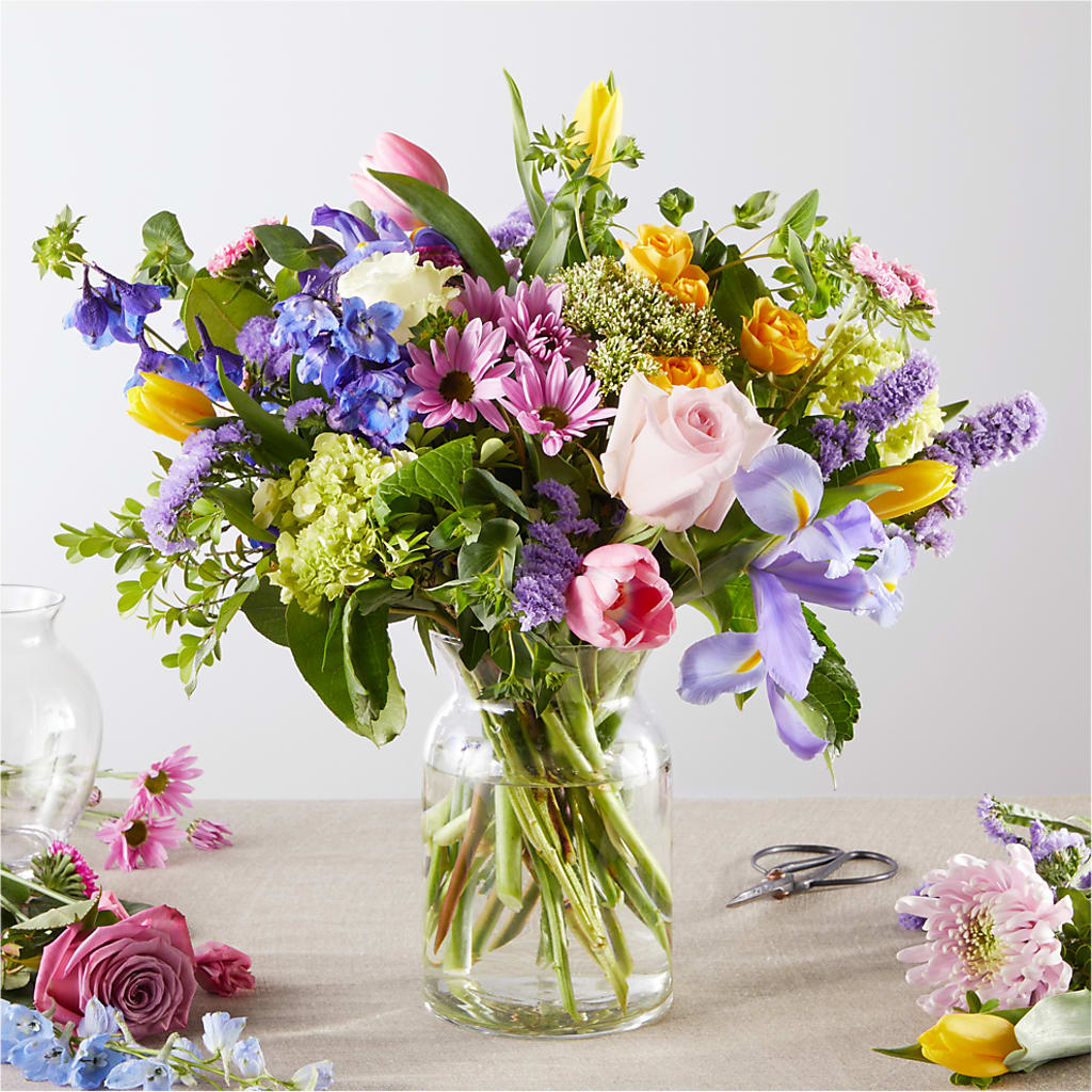 Pastel Tradition - A Florist Original – Sayla Flowers, Los Angeles CA