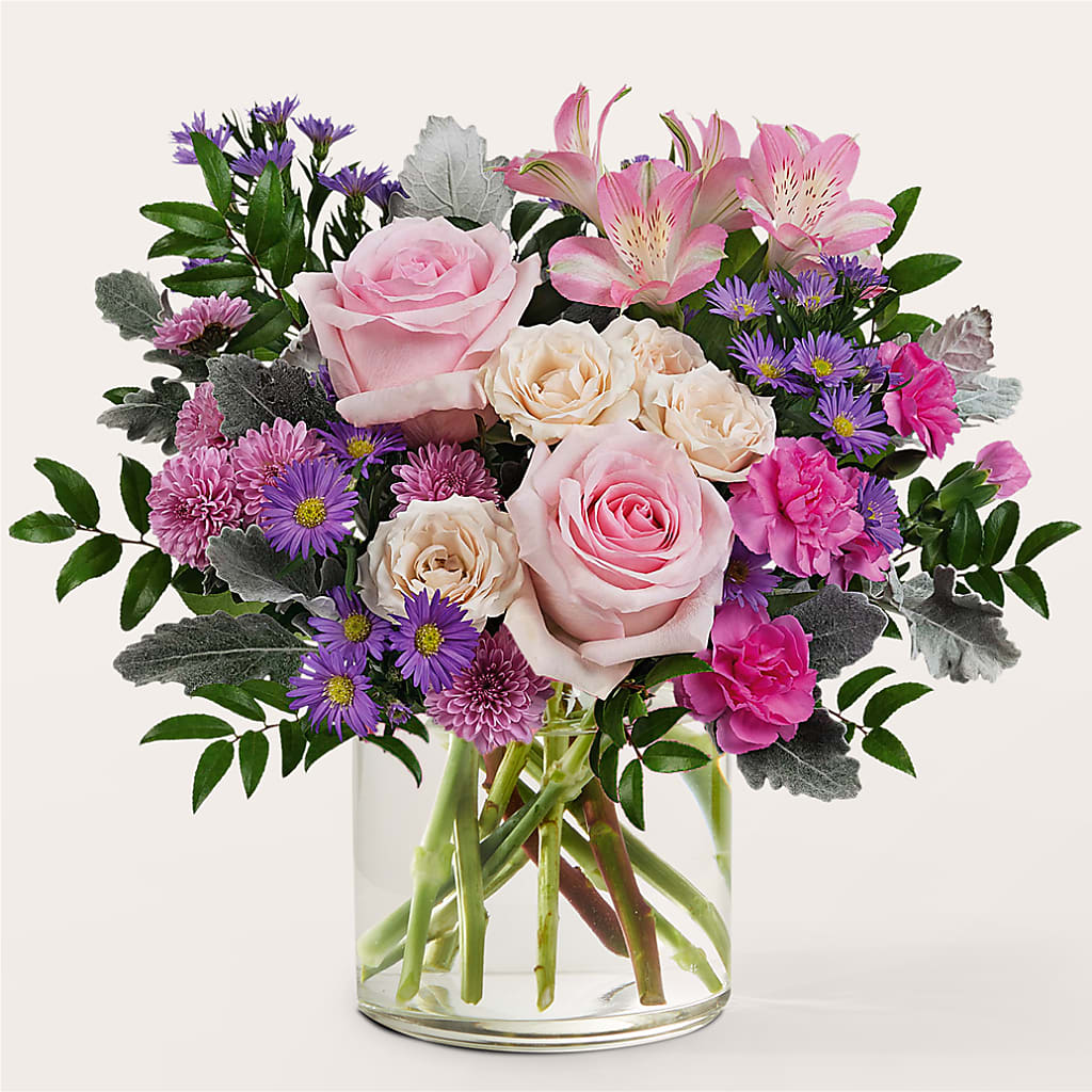 Light as a Feather Bouquet – Sayla Flowers, Los Angeles CA