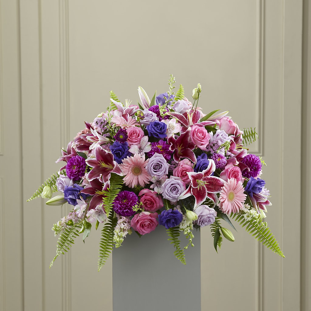 Fare Thee Well Pedestal – Sayla Flowers, Los Angeles CA