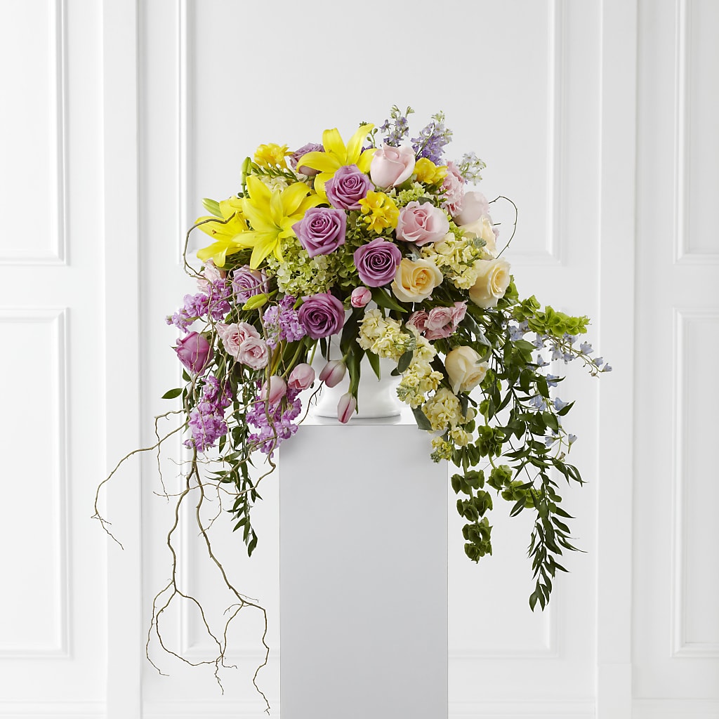 Display of Affection Arrangement – Sayla Flowers, Los Angeles CA