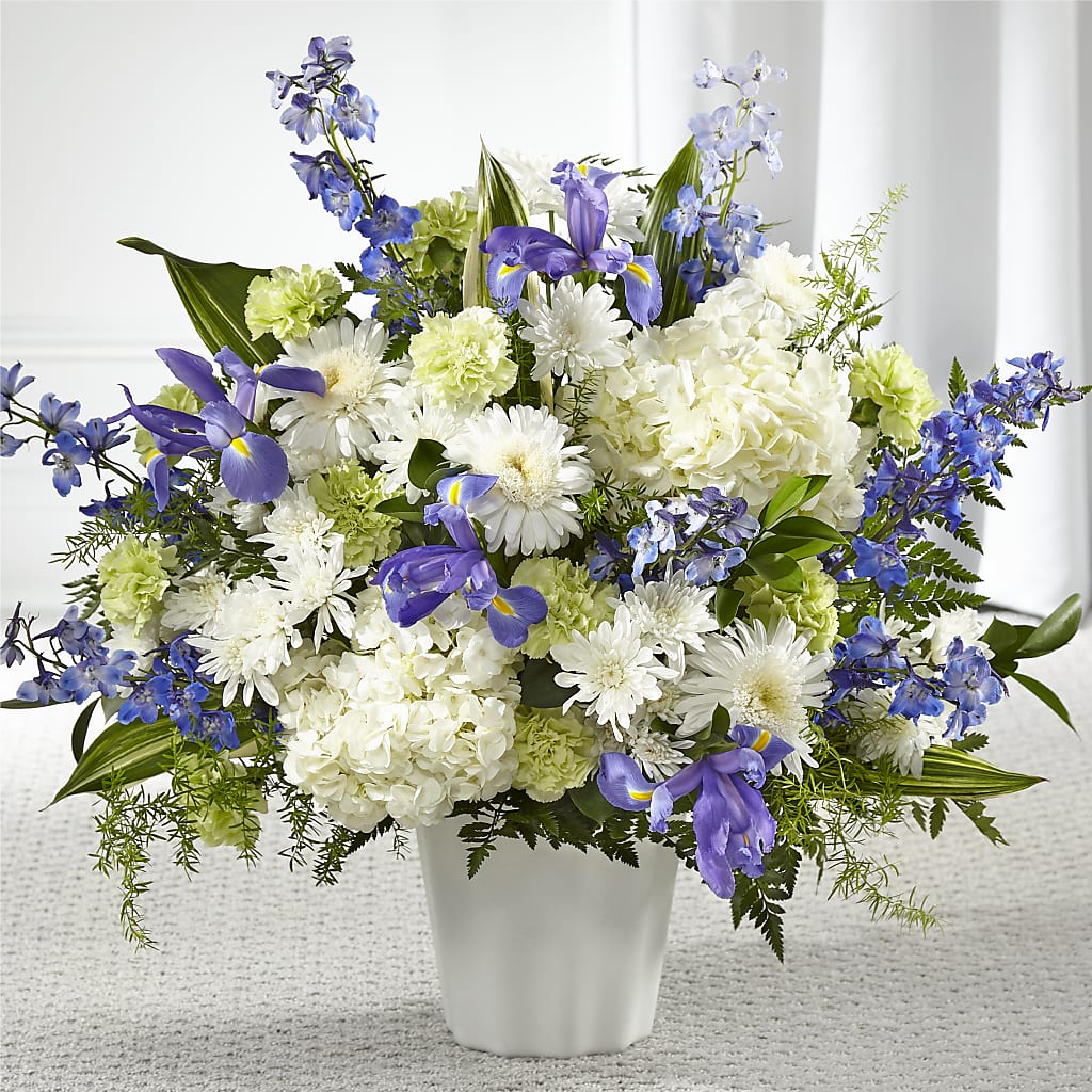 Soft Serenity Floor Basket – Sayla Flowers, Los Angeles CA