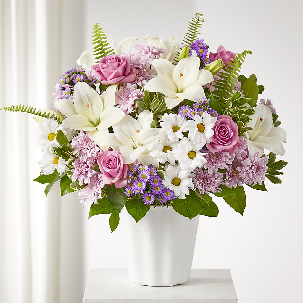 Warmest Thoughts Tabletop Basket – Sayla Flowers, Los Angeles CA