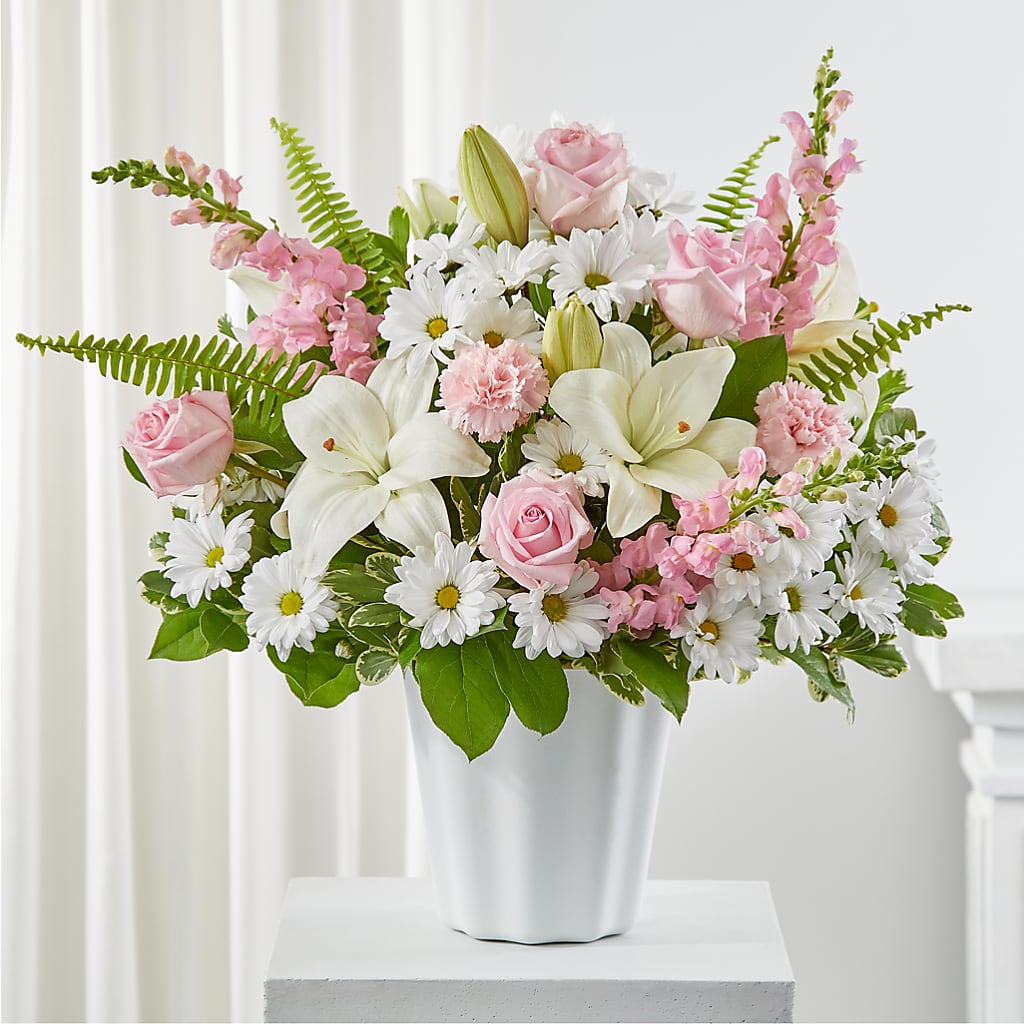 Soft Touch Tabletop Basket – Sayla Flowers, Los Angeles CA