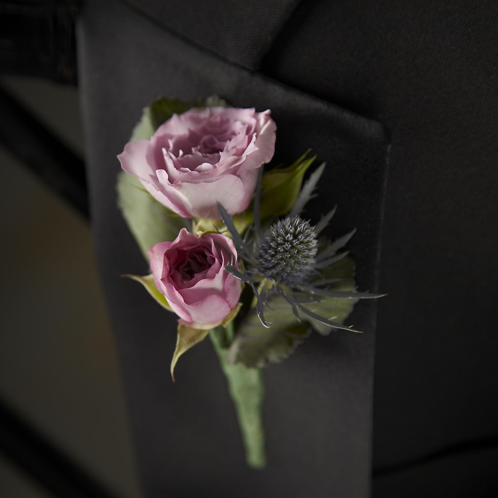 Veronica Boutonniere – Sayla Flowers, Los Angeles CA