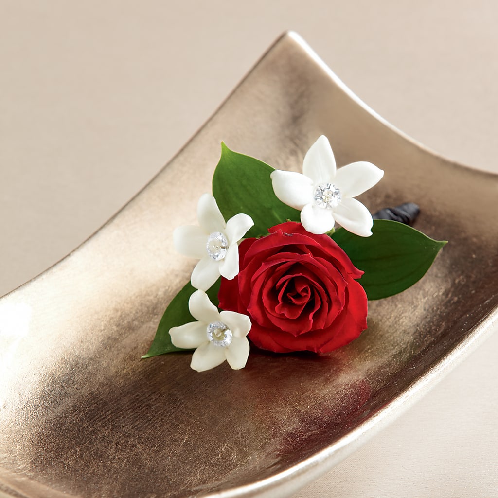 Poetry Boutonniere – Sayla Flowers, Los Angeles CA