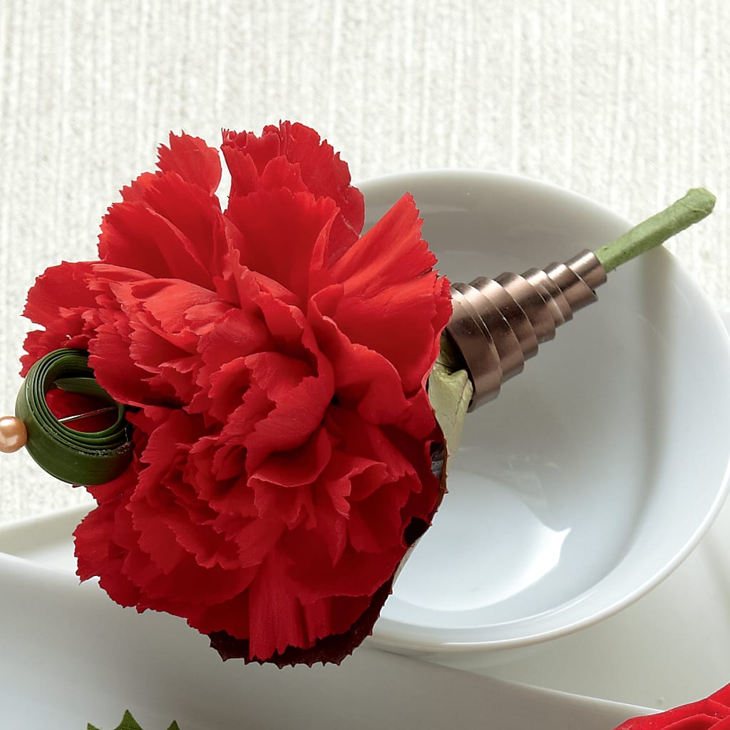 Red Carnation Boutonniere – Sayla Flowers, Los Angeles CA