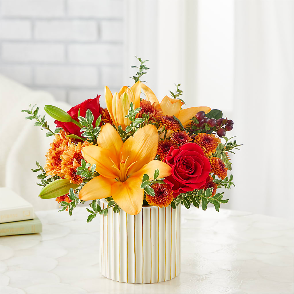 Scarlet Skies Bouquet –  Sayla Flowers, Los Angeles CA