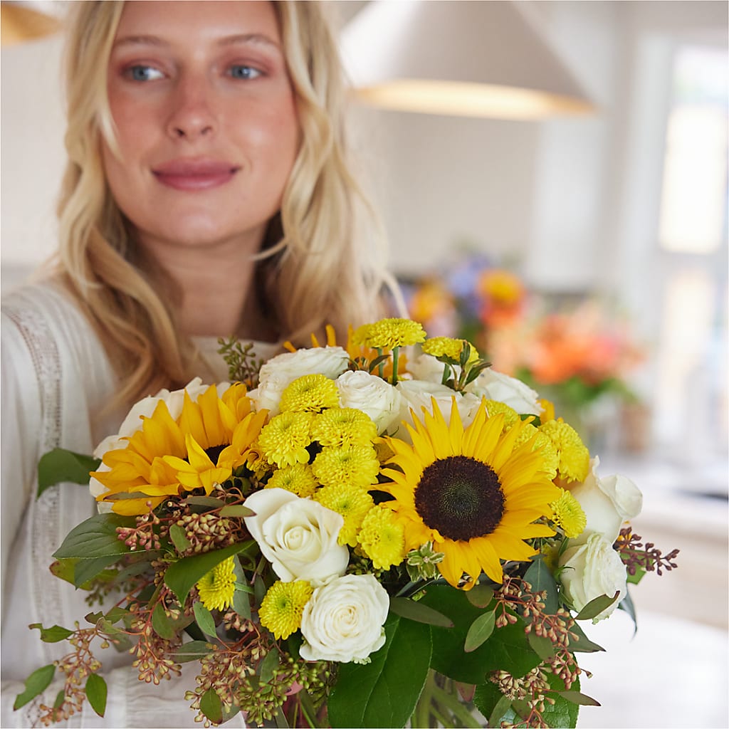 Luminous Morning Bouquet –  Sayla Flowers, Los Angeles CA