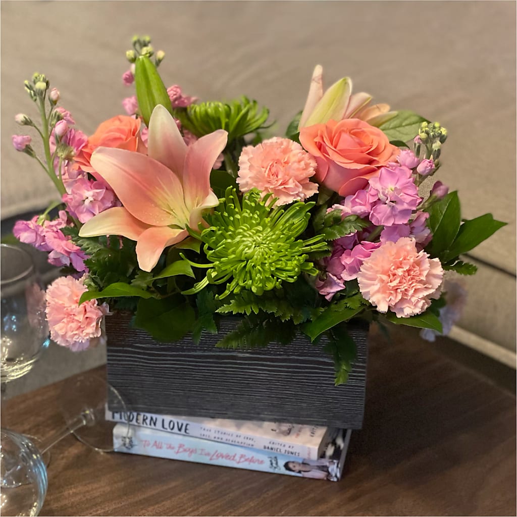 Beautiful Spirit Basket –  Sayla Flowers, Los Angeles CA