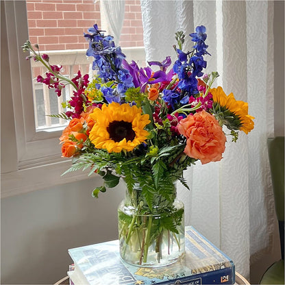 Rays of Life Bouquet –  Sayla Flowers, Los Angeles CA