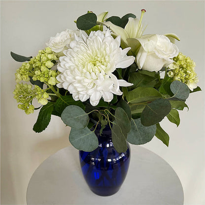 Snowy Dreams Bouquet –  Sayla Flowers, Los Angeles CA