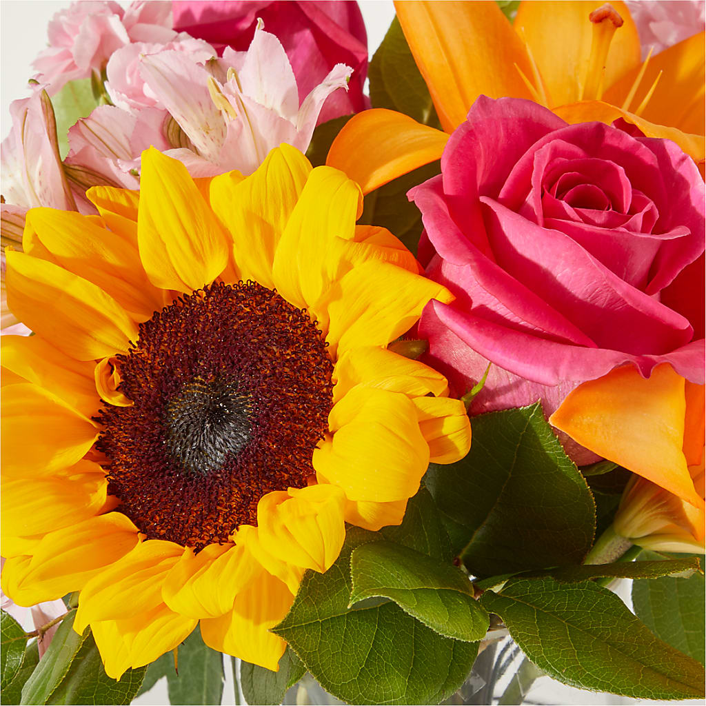 In Full Swing Bouquet –  Sayla Flowers, Los Angeles CA