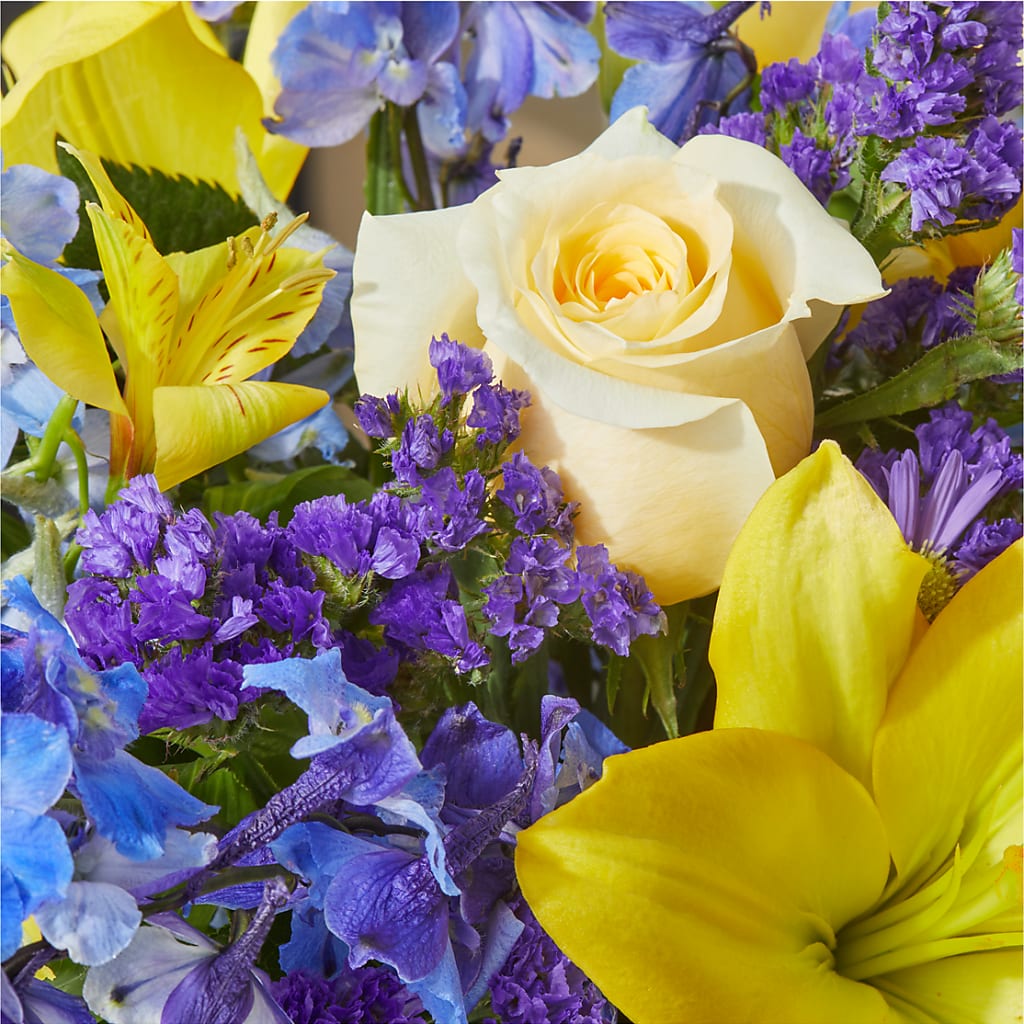 Limoncello Bouquet –  Sayla Flowers, Los Angeles CA
