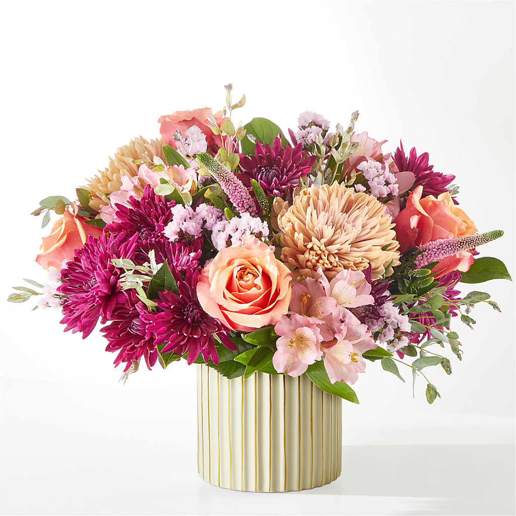 Berry Cobbler Bouquet with Ivory Vase –  Sayla Flowers, Los Angeles CA