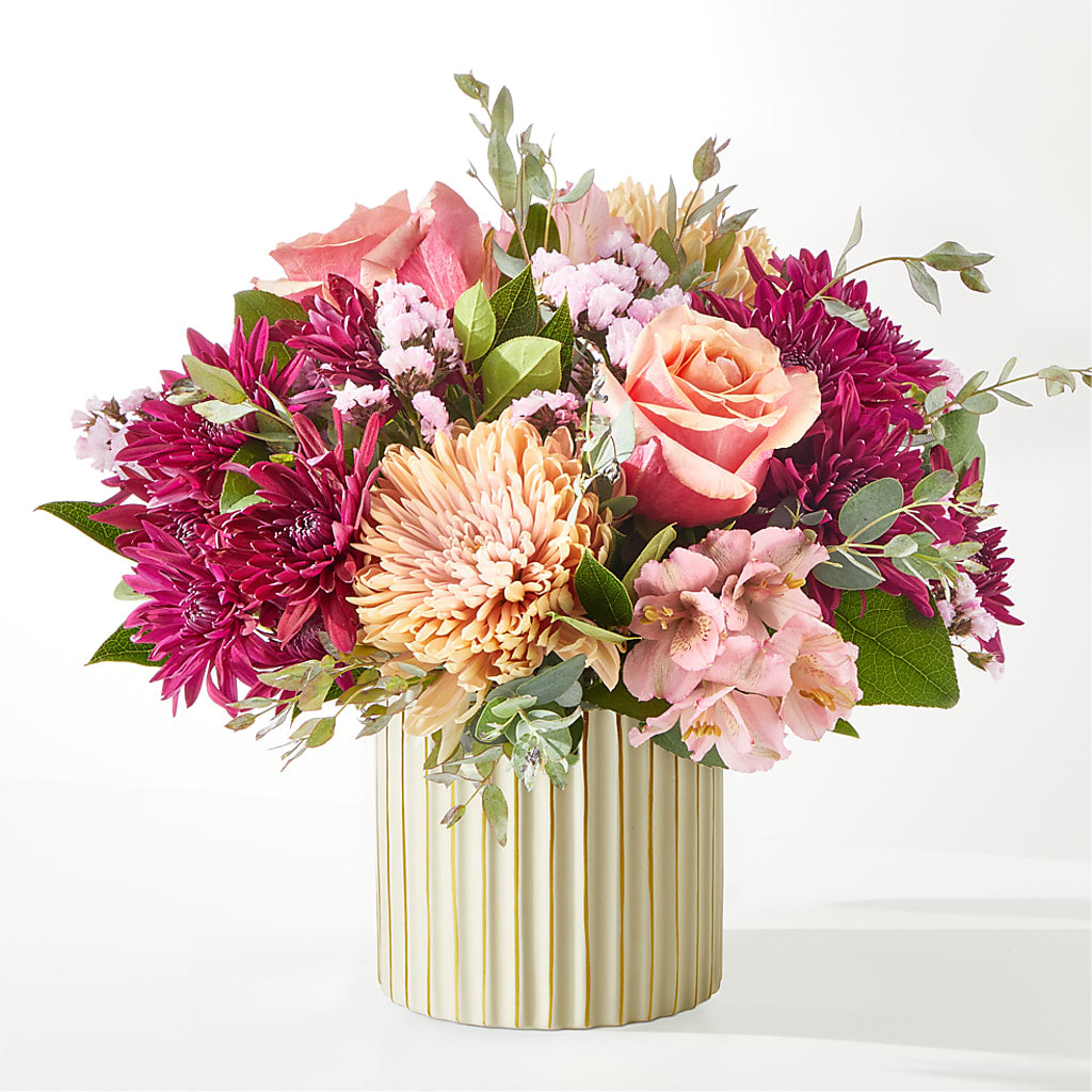 Berry Cobbler Bouquet with Ivory Vase –  Sayla Flowers, Los Angeles CA