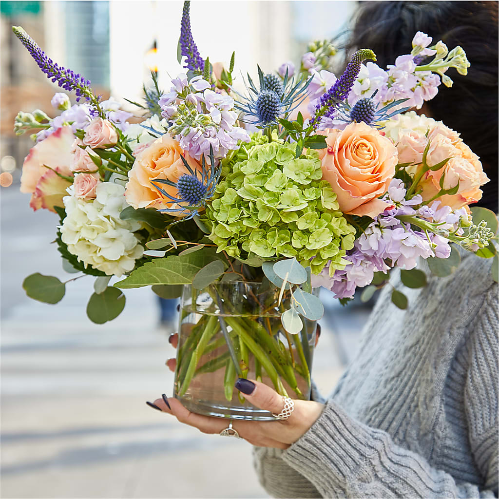 Porch Swing Bouquet –  Sayla Flowers, Los Angeles CA