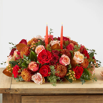 Gather Near Centerpiece –  Sayla Flowers, Los Angeles CA