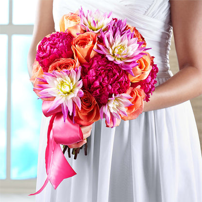 New Love Bouquet –  Sayla Flowers, Los Angeles CA