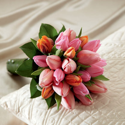 Embraceable Bouquet –  Sayla Flowers, Los Angeles CA