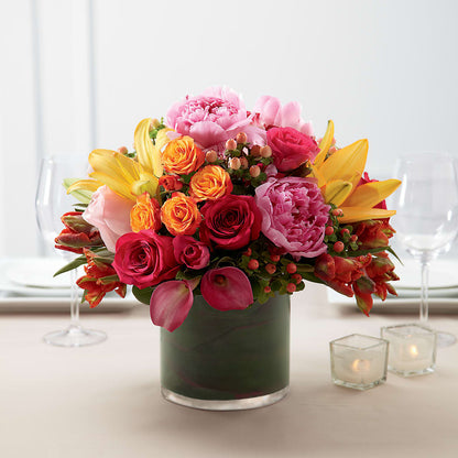 Color Mix Arrangement –  Sayla Flowers, Los Angeles CA